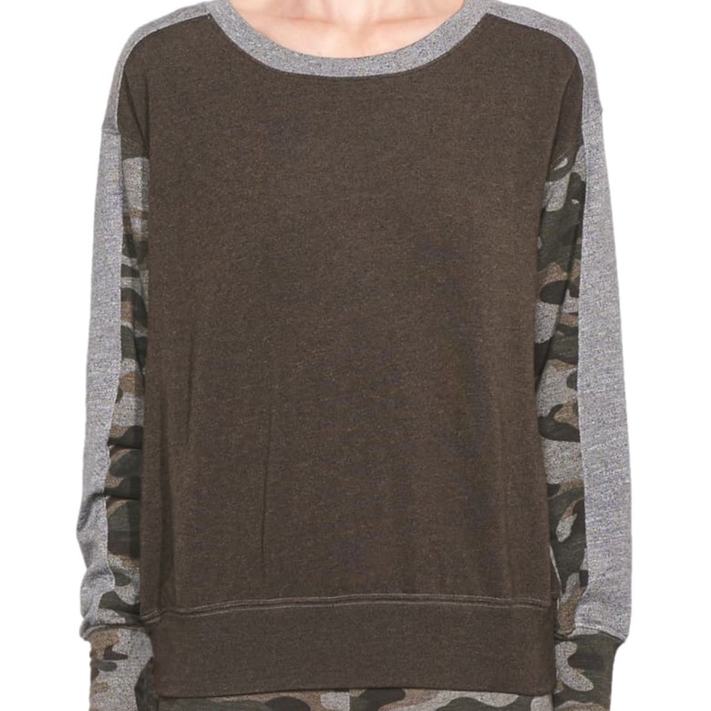 NWT Camo Colorblock Sweatshirt Sundry Green Gray